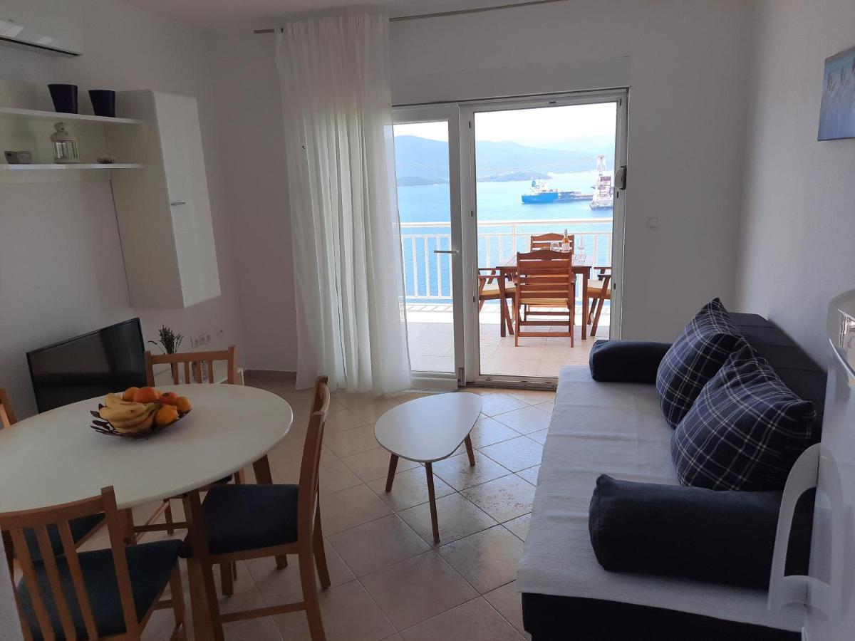 Appartement Bella Vista à Komarna Extérieur photo