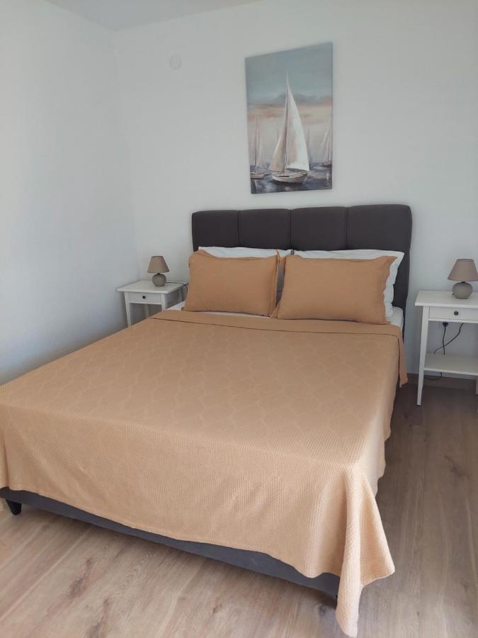 Appartement Bella Vista à Komarna Extérieur photo